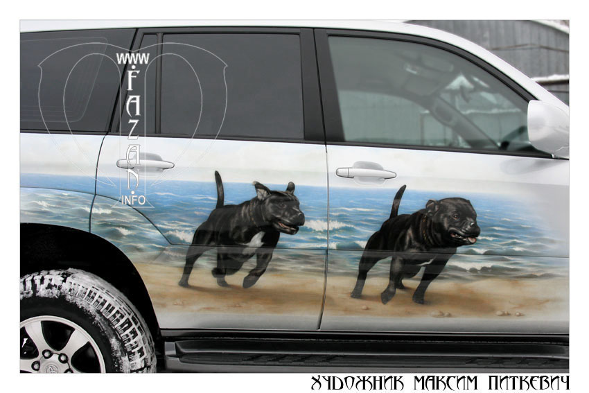 Аэрография собак на авто Toyota Land Cruiser Prado. Фото 09.