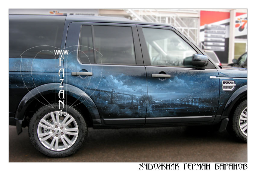 Аэрография на синем автомобиле Land Rover Discovery 4. Капли дождя. Фото 14.