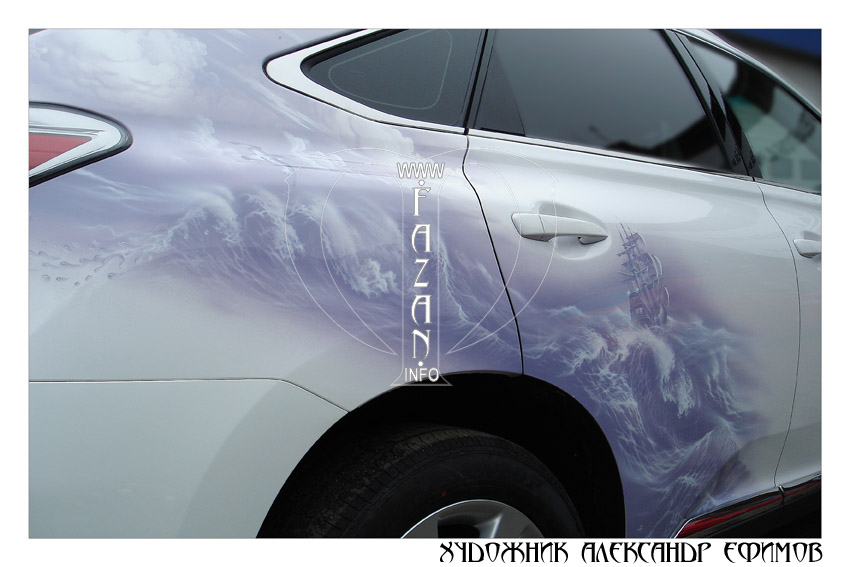 Монохромная аэрография на белом автомобиле Lexus RX 350, фото 02.